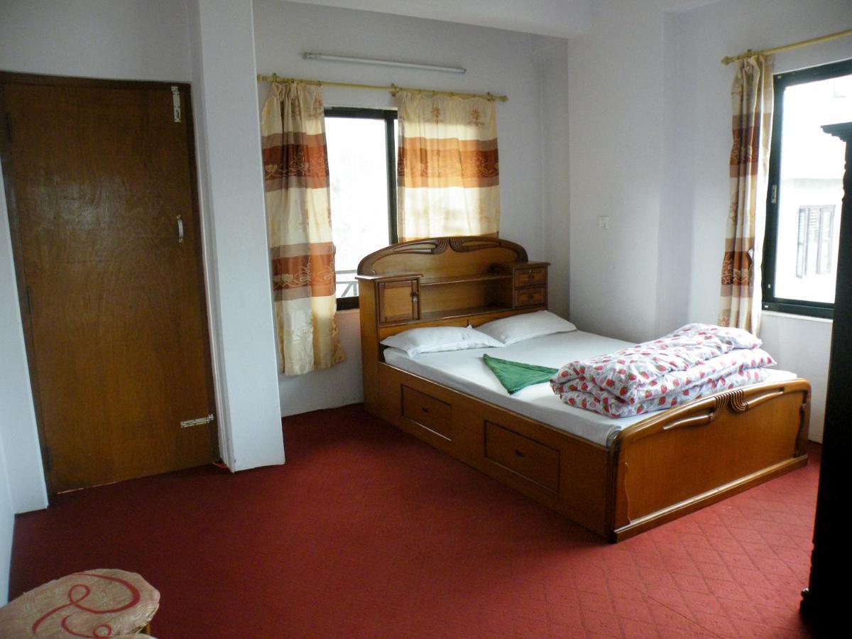 Pokhara Abroad Inn Exterior photo